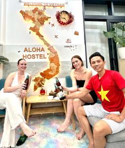 ALOHA SAIGON PREMIUM HOSTEL by Local Travel Experts - Newly opened, Less-touristy location, Spacious rooms, Glass shower bathroom, Free breakfast & Walking Tour