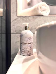 Spacious One Bedroom Apartment in Camden Town