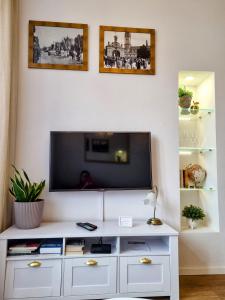 Biały Kruk Apartamenty vis-a-vis Jasnej Góry