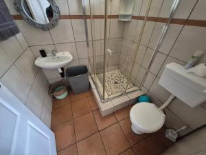 Woodhills Guest house