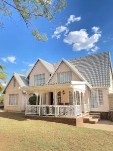2 Bedroom Cottage sleeps maximum 4 Buhlebendalo - Daveyton