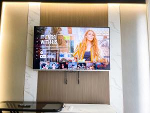 Cozy 2BR Suite near Airport & Okada, Infinity Pool