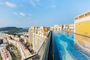 Sunset Home- Seaview Hillside Swimming Pool & Firework