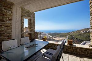 Sea Breeze Villa Triantaros Tinos
