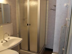 Studio lumineux au centre-ville avec balcon - FR-1-541-133