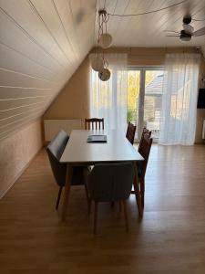 Monteur House with Wi-Fi & 2 kitchens