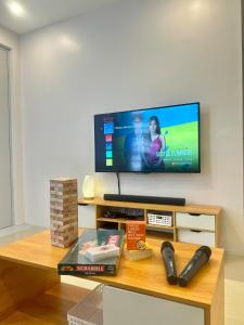 Cozy 2BR Staycation Deca Talomo near Toril & Puan