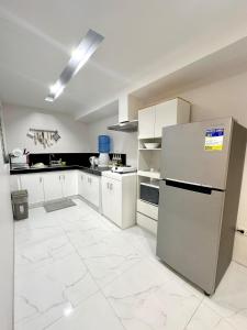 Cozy 2BR Staycation Deca Talomo near Toril & Puan