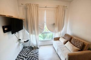 7min BKK airport - free pick up - malls nearby