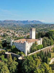 Appartements Charmant studio climatise avec parking, terrasse et piscine : photos des chambres
