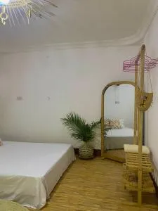 Fine Living znz - Dambani