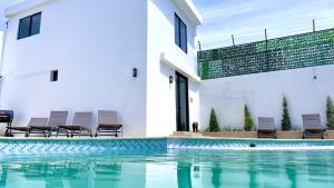 Beautiful, very spacious house