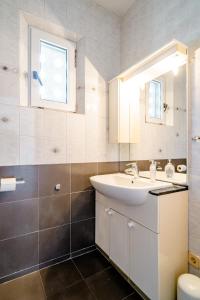 Rooms Keti - Yellow room