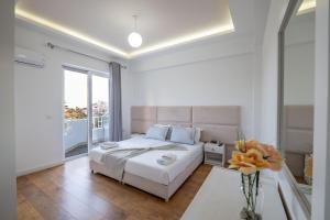 Hotel Myrtai - City Center