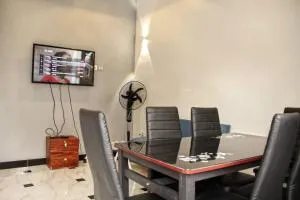 Résidences G&G, Carrefour Tankpè, Abomey-Calavi - T2 - Ouéto