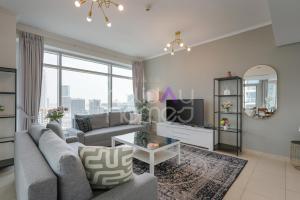 Modern 1BR in Burj Views Tower Downtown