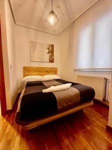 Atuaire Home Balcón con Vistas a la Catedral de Burgos