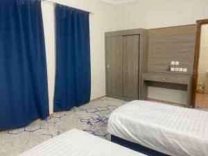 وسم للأجنحة المفروشة