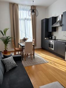 L&L Residence 1