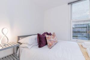 Flat 3, 158 Abingdon Road