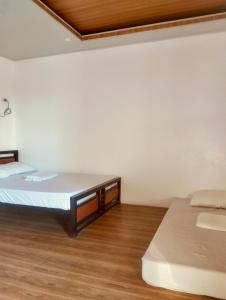 F1 Green Meadows Resort