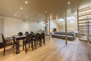 GOLDEN LUXE - Botero Loft Design Penthouse
