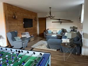 Luxury Chalet Suite suitable for 4 Guests, Living Room, Kitchen and Games Room