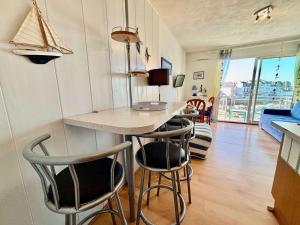 Studio cosy à Quiberon avec balcon, parking et animaux acceptés - FR-1-478-45
