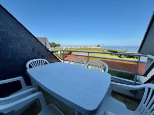 Appartements Quiberon - 2 Pieces + Mezzanine avec 2 Balcons, Parking, Pres de la Mer - FR-1-478-125 : photos des chambres