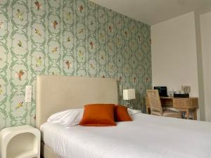 Hotels Hotel Marguerite : photos des chambres