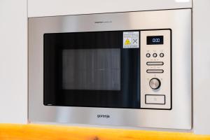 Flex SelfCheckIns 100 - Zagreb - 2 Bedrooms - Parking - Loggia