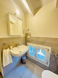 Large Single Room
