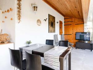 Pavillon 2 pièces mezzanine, 5 pers, WIFI, animaux admis - FR-1-409-40