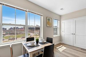 City Views 1BR Free-Parking- Easy NYC Access