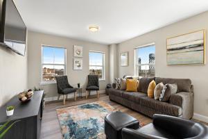 City Views 1BR Free-Parking- Easy NYC Access