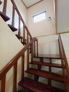 Whole House perfect for families 1 km to Burnham