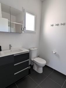 Maisons de vacances Maison familiale avec jardin a deux pas de l-ocean : photos des chambres