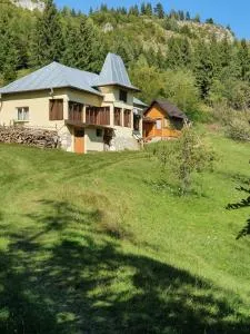 Undeva la Mosie - Podu Dîmboviţei