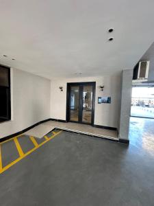 Three bedrooms compound - شقة انيقة ثلاث غرف كمباوند