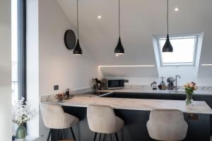 Finest Retreats - Lizard Point