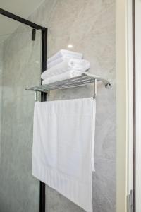 New Manyatta Alba Gardens