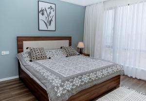 New Manyatta Alba Gardens