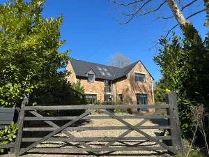 Woodside House - Boarstall