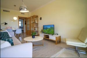 CYV - Nice apartment w a pool, close to the beach