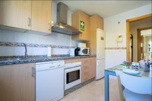 CYV - Nice apartment w a pool, close to the beach