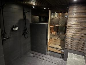 Levi and Sky Luxury Villa