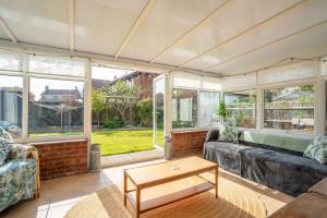 Sanderlings by Winterton Cottages