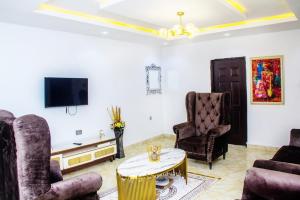 2BEDROOM Luxurious & Affordable Shortlet Apartment with top notch amenities