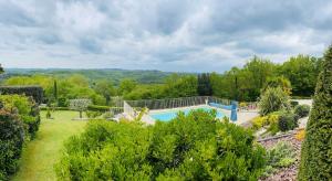 Gite - Vue imprenable - Pisicine - Vezac