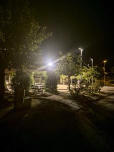 Maisons de vacances Mobil-home Climatise 6 personnes Camping Novela : photos des chambres